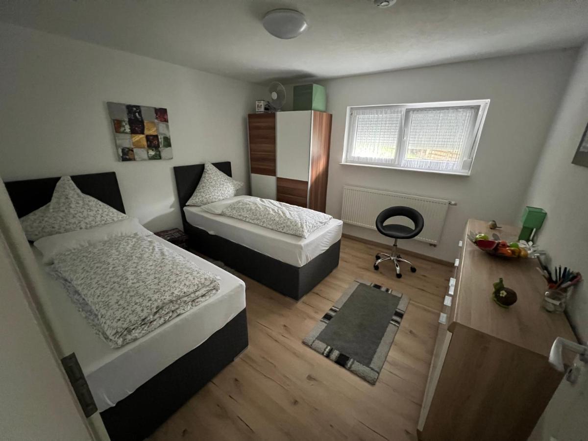 Terrassenwohnung In Estenfeld Bei Wuerzburg מראה חיצוני תמונה